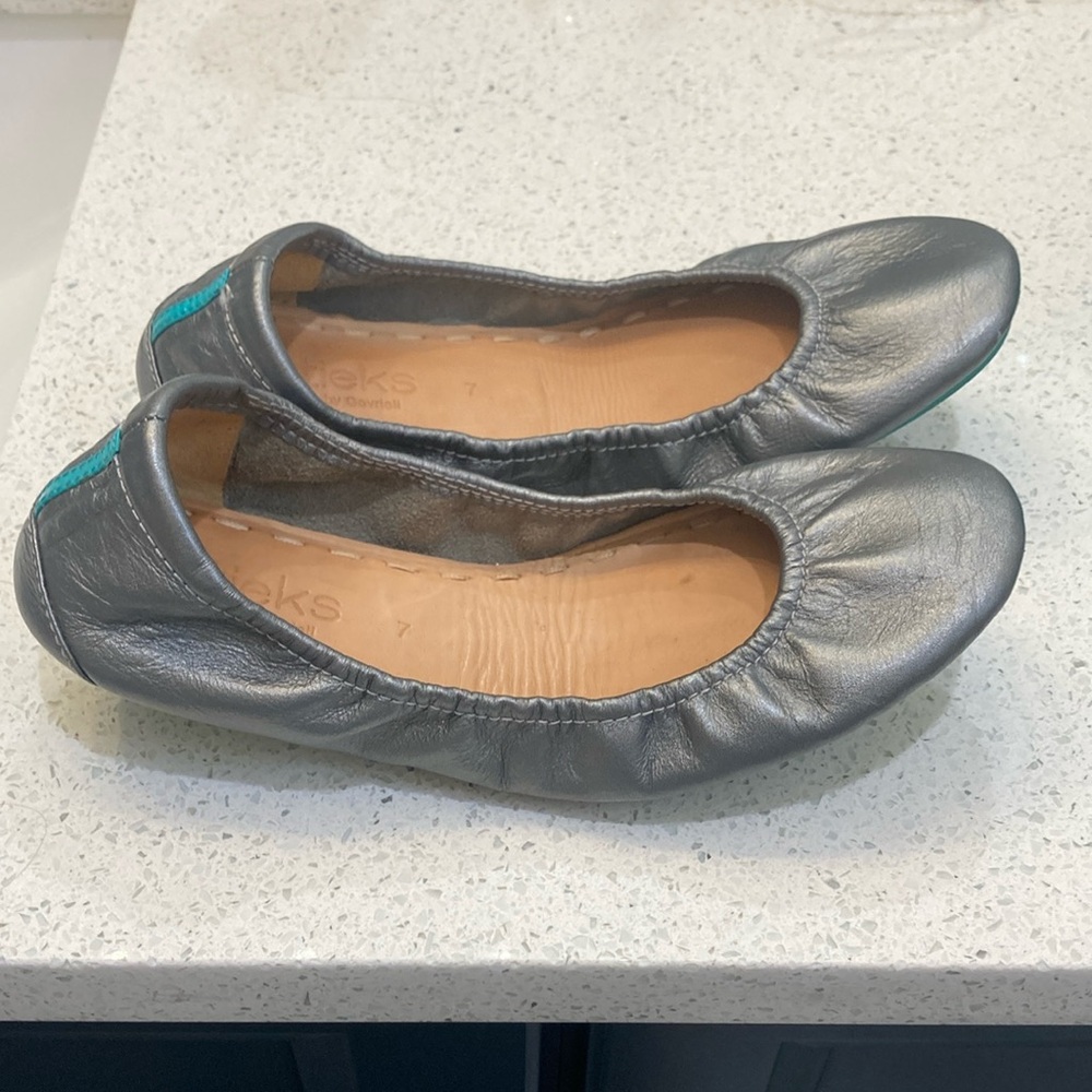 Metallic Pewter Tieks